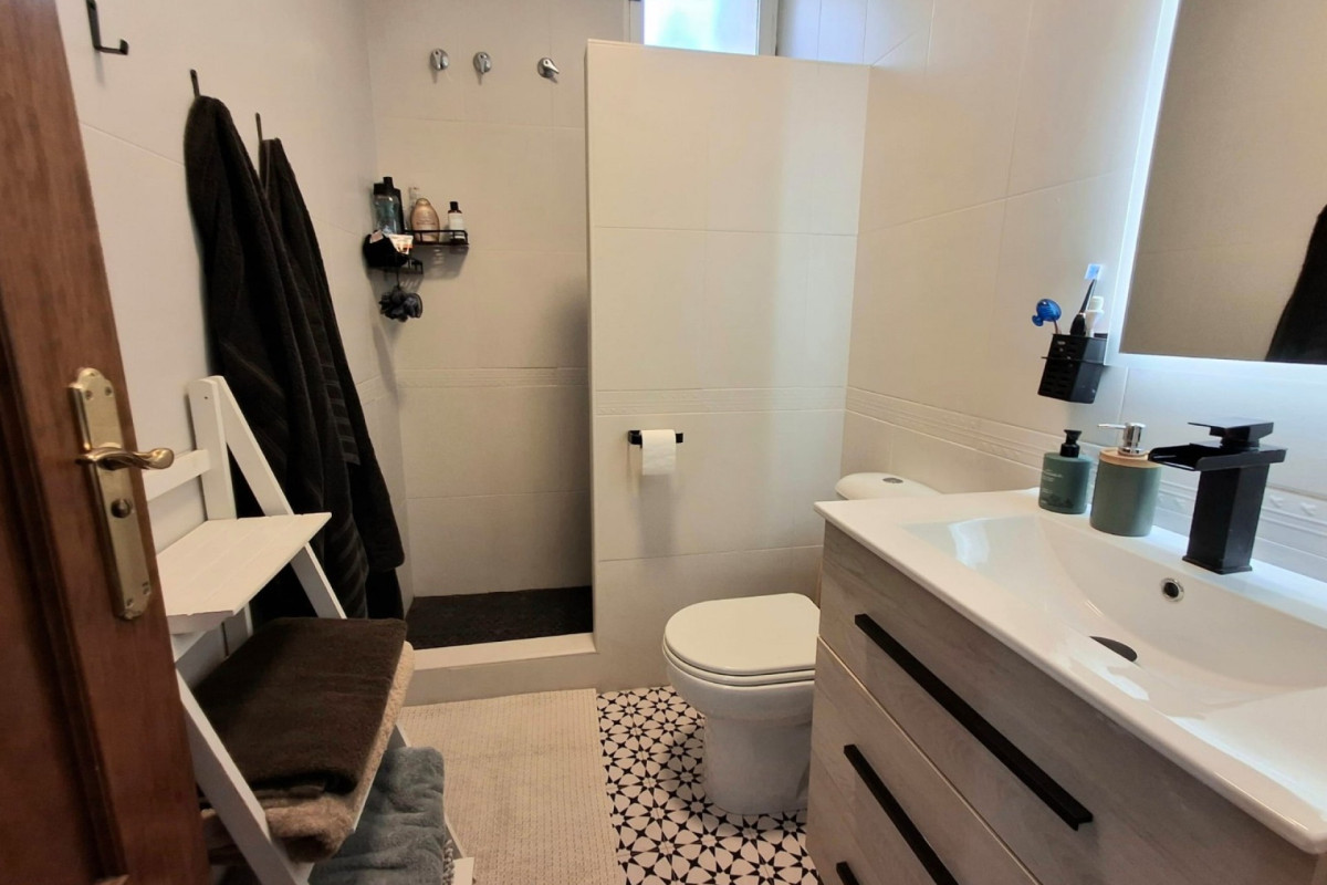 Herverkoop - Villa Detached - Ciudad Quesada - Dona Pepa