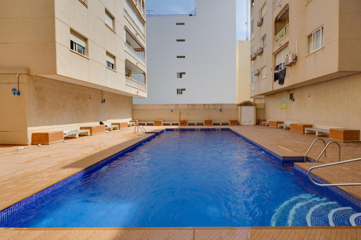 Herverkoop - Appartement  - Torrevieja - Playa del Acequión