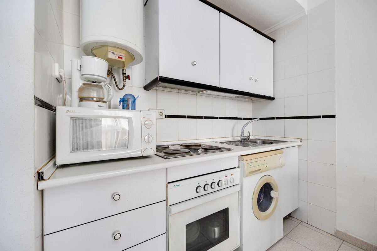 Herverkoop - Appartement  - Torrevieja - Playa del Acequión