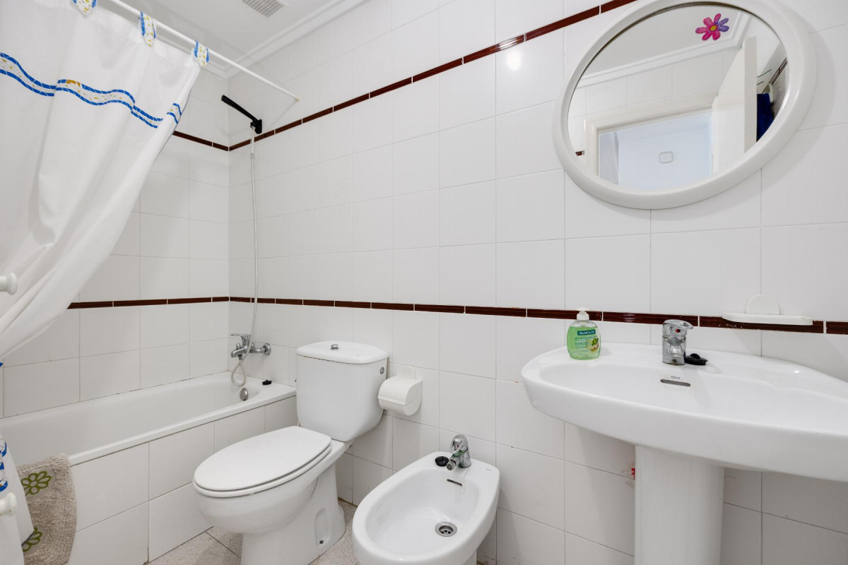 Herverkoop - Appartement  - Torrevieja - Playa del Acequión