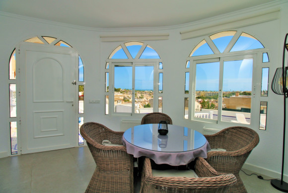 Reventa - Villa - Villamartin