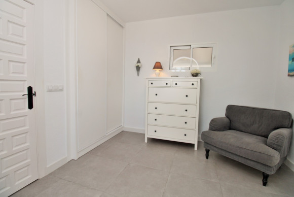 Reventa - Villa - Villamartin