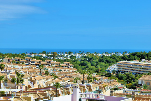 Reventa - Villa - Villamartin