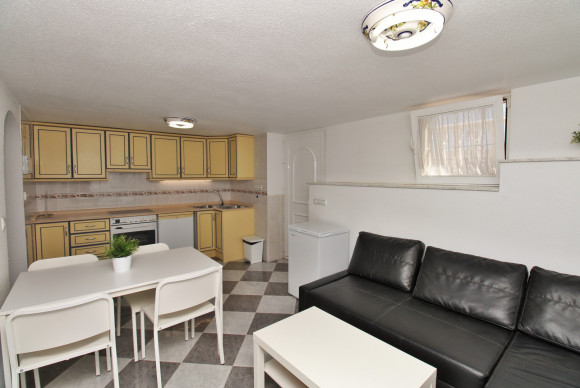 Reventa - Villa - Villamartin