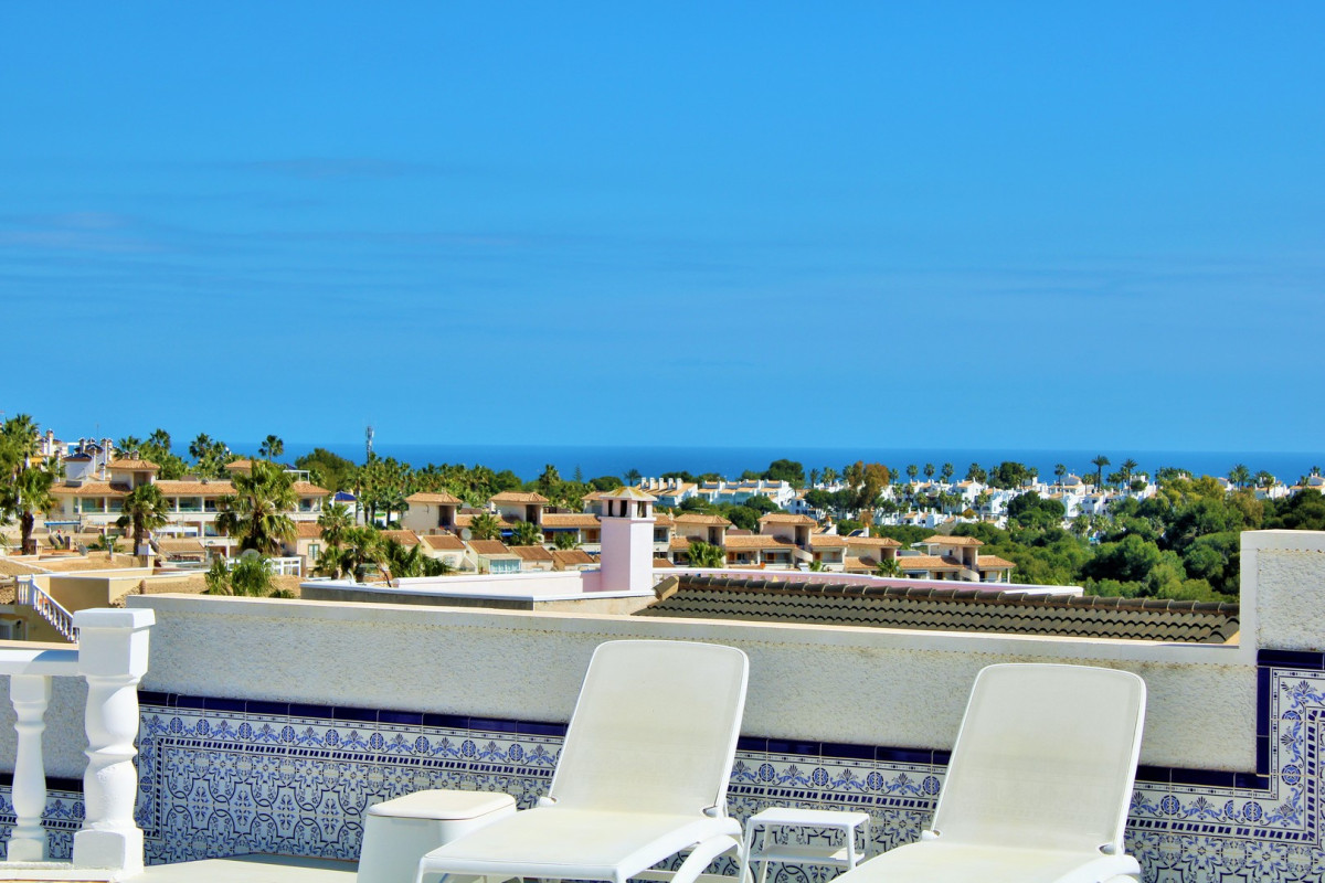 Reventa - Villa - Villamartin