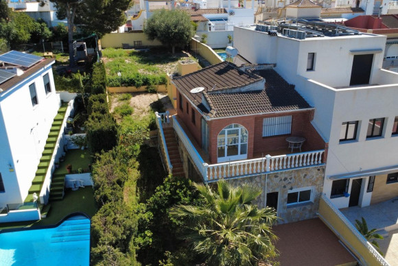 Herverkoop - Villa - Torrevieja - Los balcones