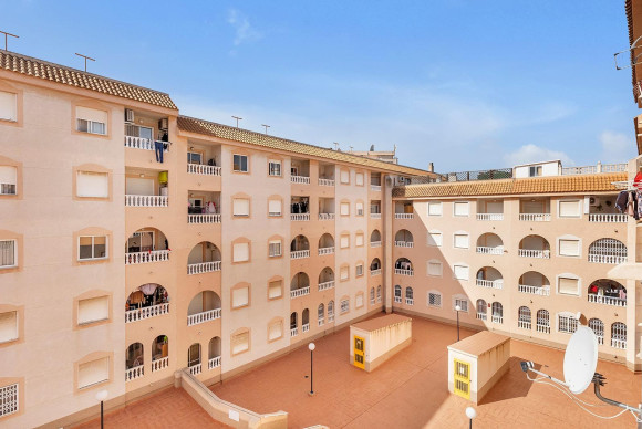 Herverkoop - Appartement  - Torrevieja - Estacion de autobuses