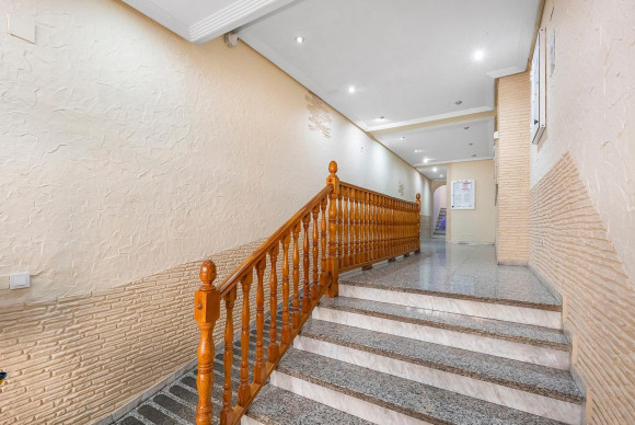 Herverkoop - Appartement  - Torrevieja - Estacion de autobuses