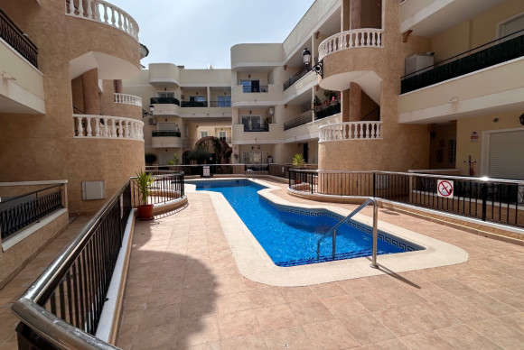 Resale - Apartment  - Jacarilla