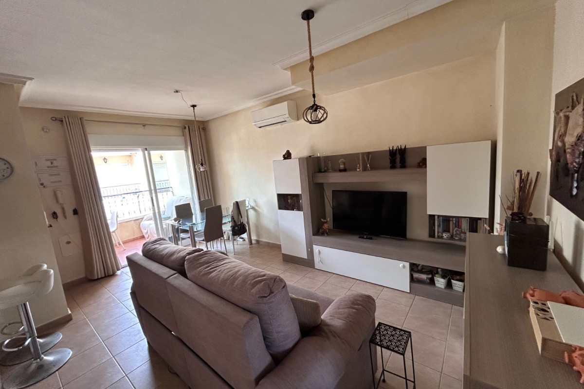 Resale - Apartment  - Jacarilla