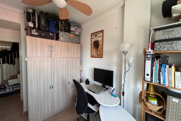 Resale - Apartment  - Jacarilla