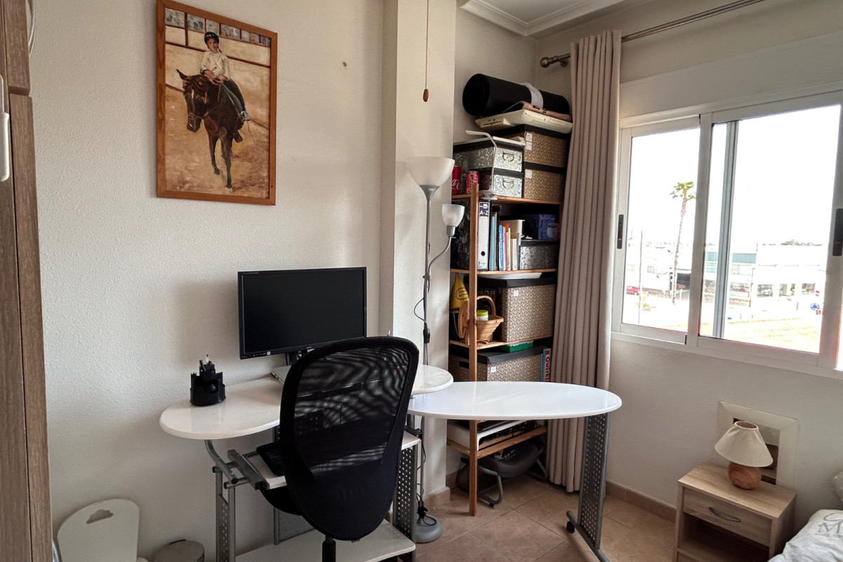 Resale - Apartment  - Jacarilla