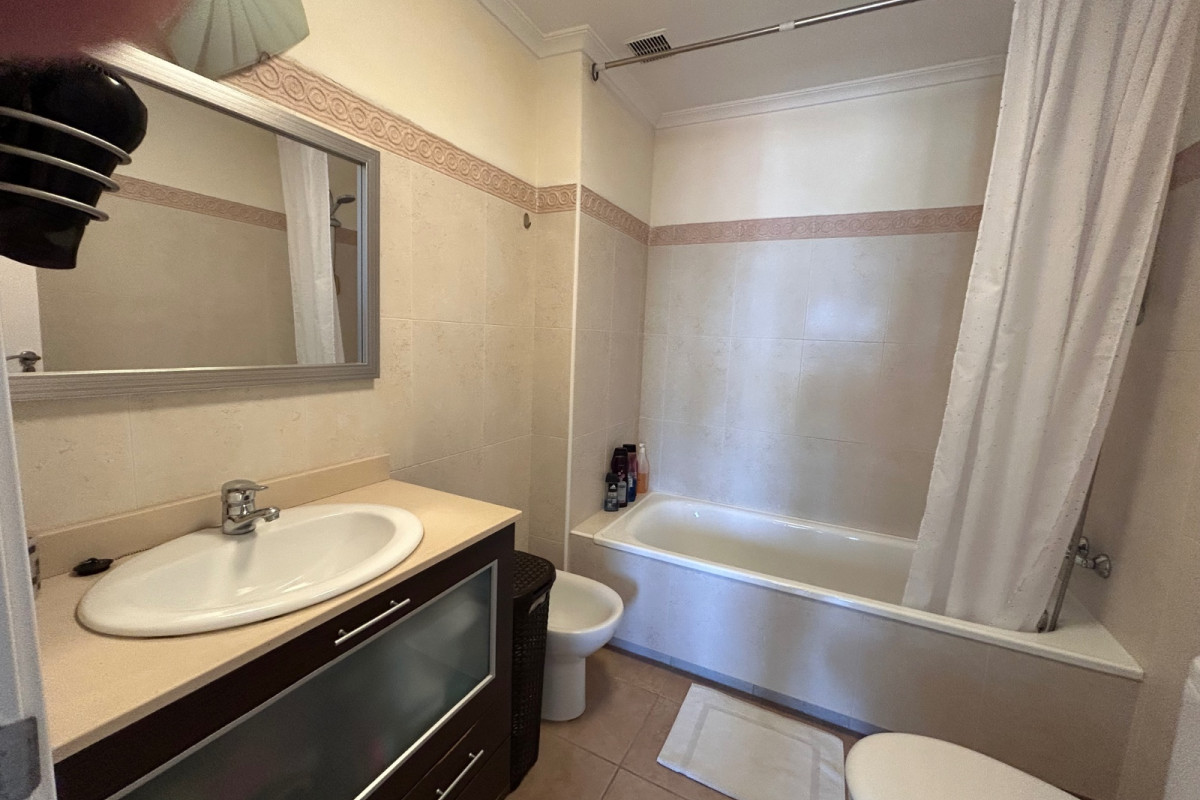 Resale - Apartment  - Jacarilla