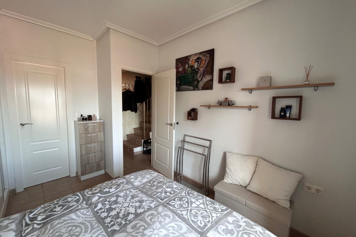 Resale - Apartment  - Jacarilla