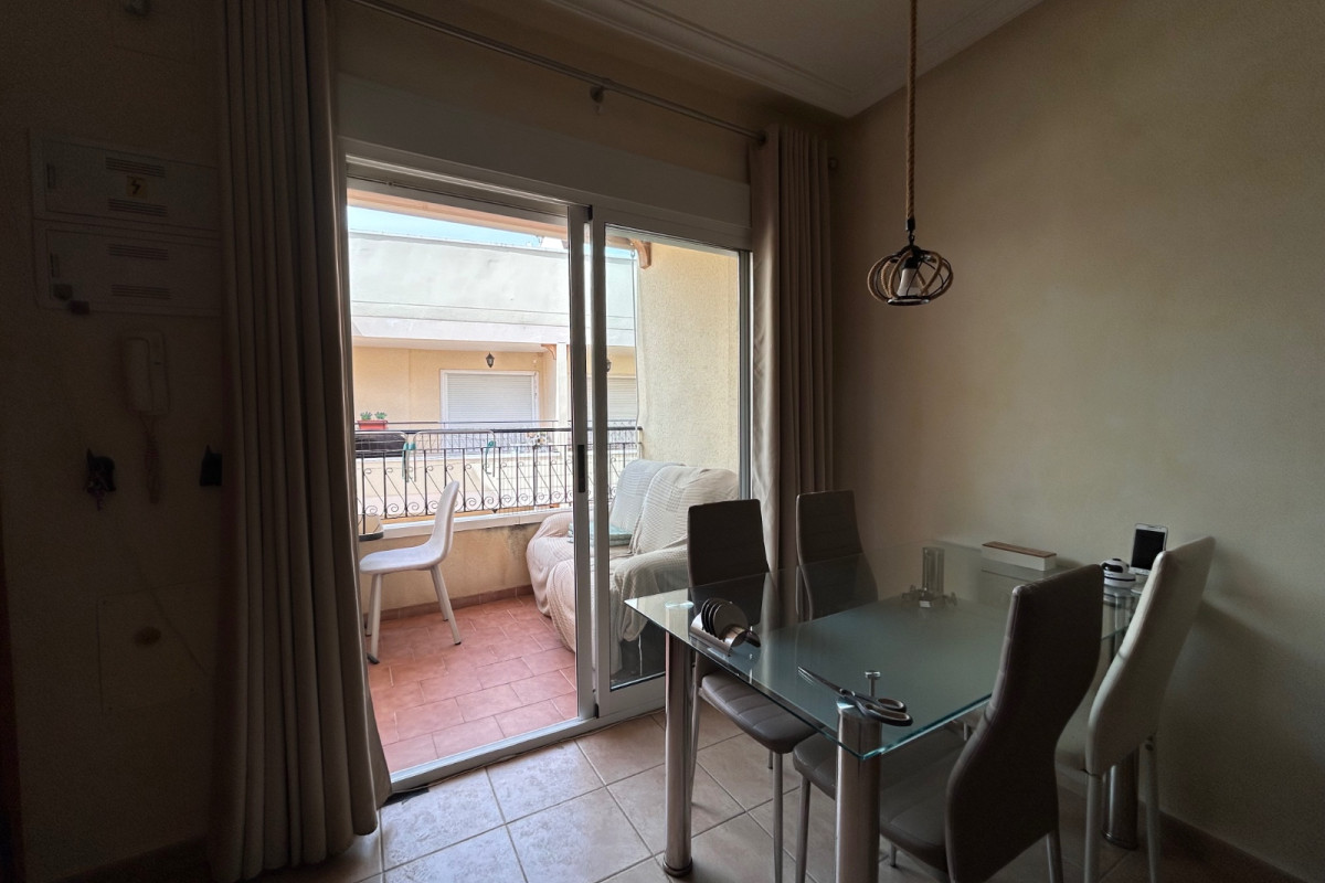 Resale - Apartment  - Jacarilla