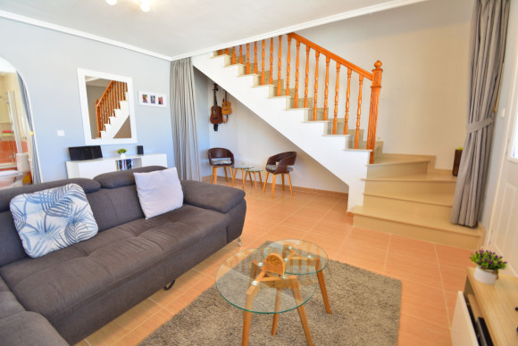 Reventa - Casa semi independiente - Ciudad Quesada - La Marquesa