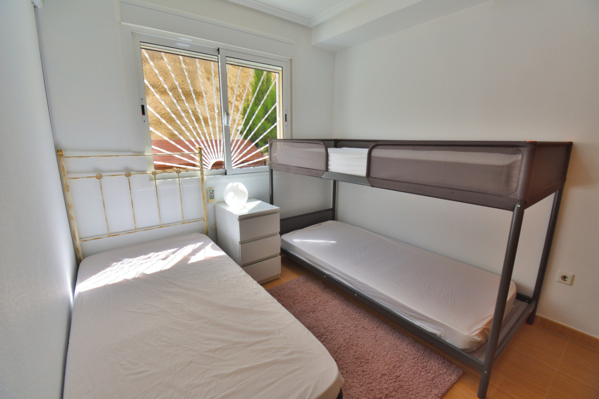 Reventa - Casa semi independiente - Ciudad Quesada - La Marquesa