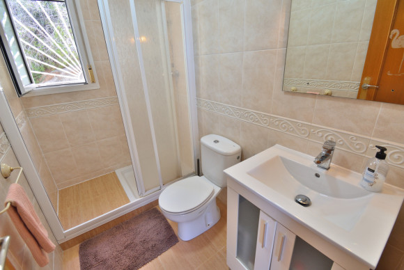 Reventa - Casa semi independiente - Ciudad Quesada - La Marquesa