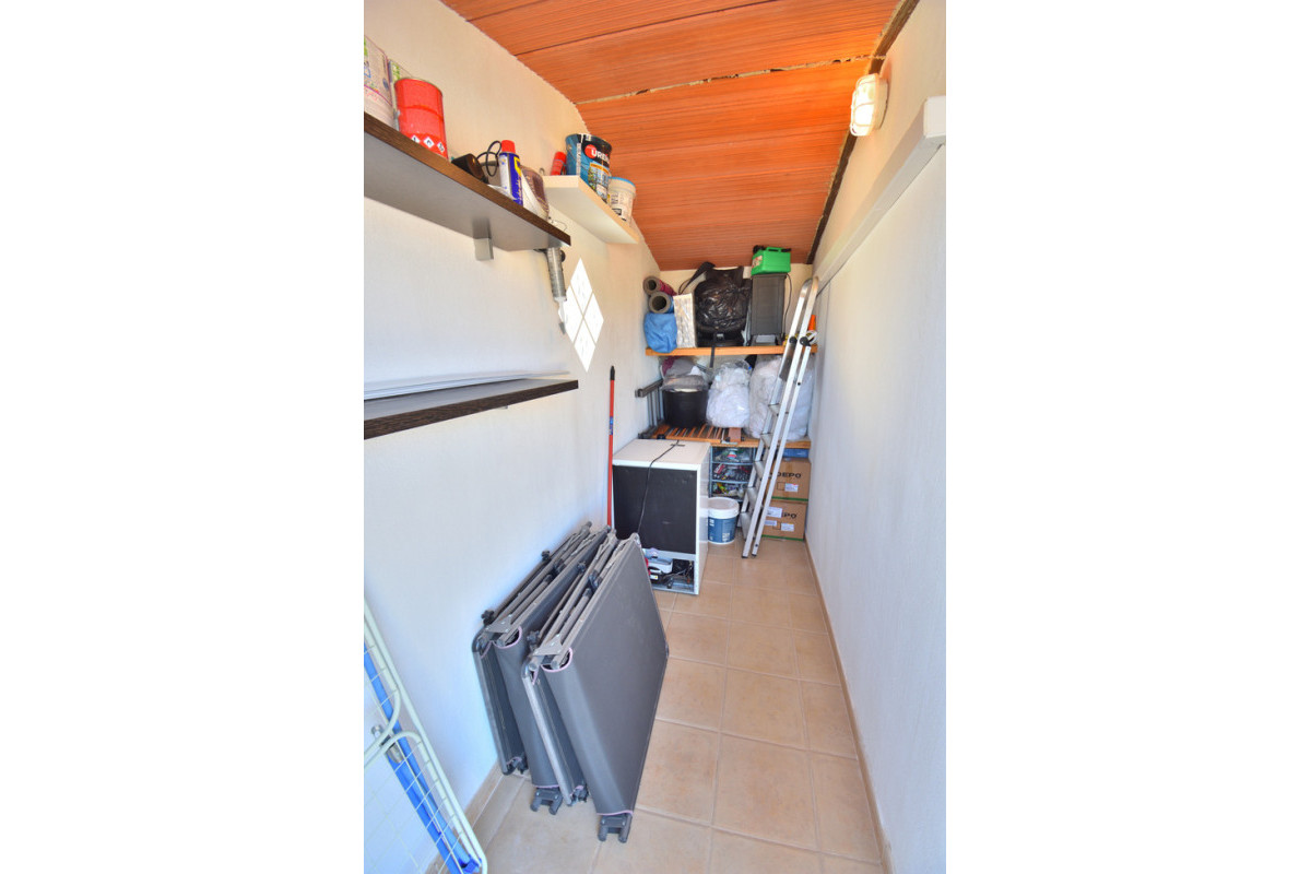 Reventa - Casa semi independiente - Ciudad Quesada - La Marquesa