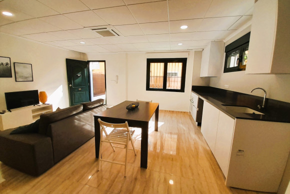 Resale - Semi Detached Villa - Ciudad Quesada - Lo Marabu