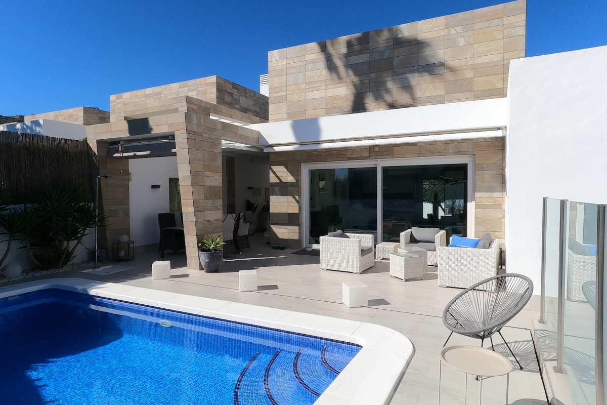 Resale - Detached Villa - Algorfa - La Finca Golf Resort