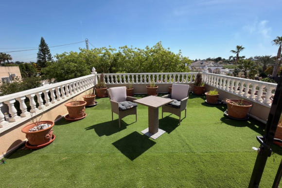Resale - Finca / Country Property - Catral