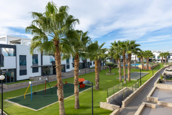 Resale - Bungalow - Torrevieja - Los Balcones - Los Altos del Edén