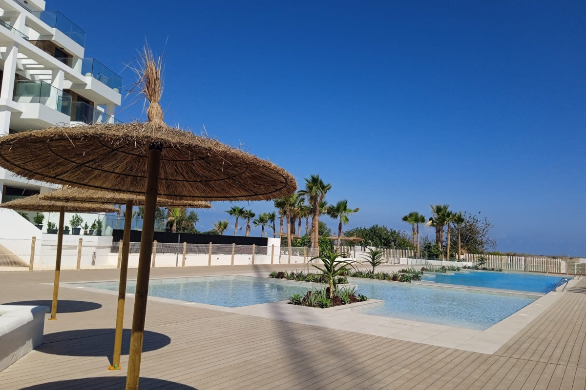 Obra nueva - Apartamento / piso - Denia