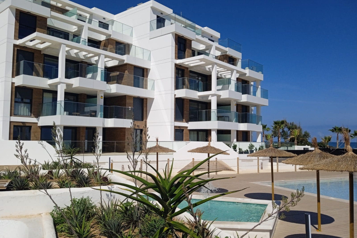 Obra nueva - Apartamento / piso - Denia