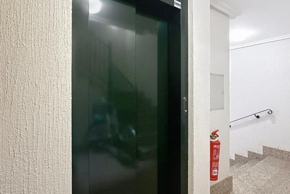 Reventa - Apartamento / piso - Lo Pagan - Lo Pagan - Town