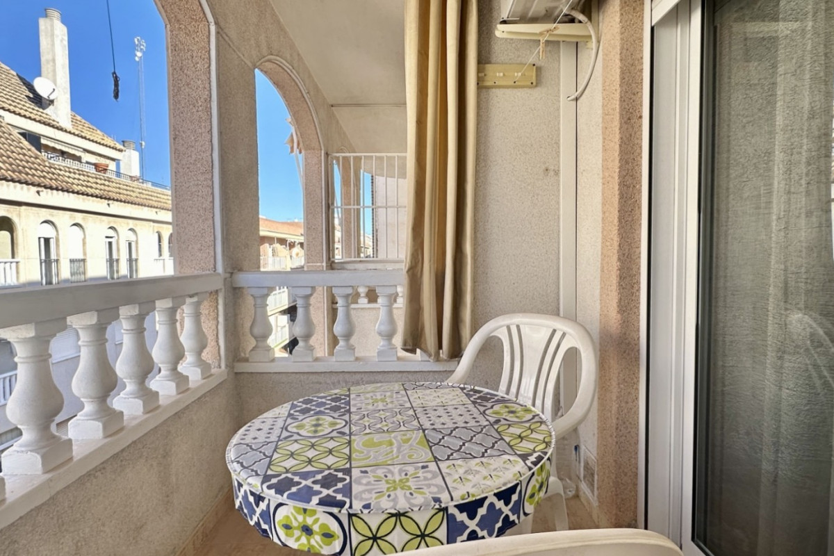 Herverkoop - Appartement  - Torrevieja - Playa Los Naufragos