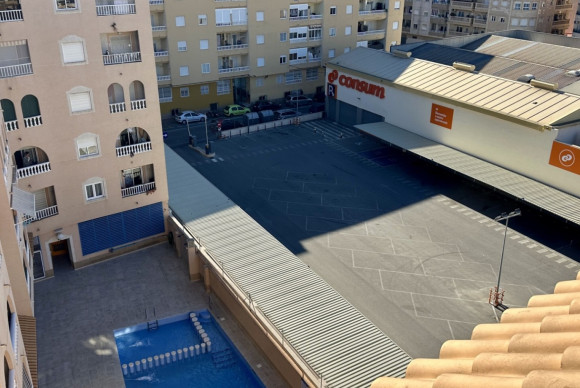 Revente - Appartement - Torrevieja - Torrevieja - Centre