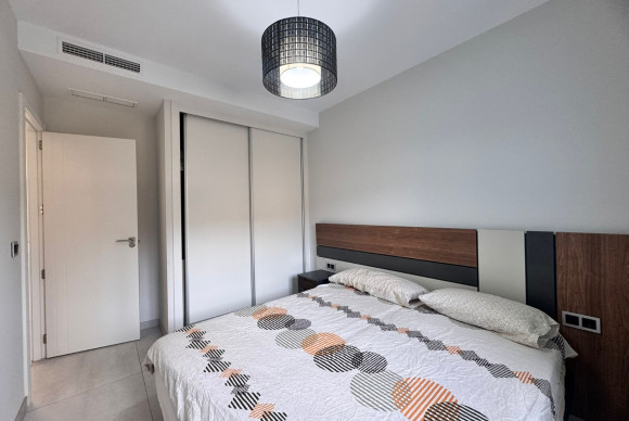 Revente - Apartment / flat - Benidorm - Zona de Poniente