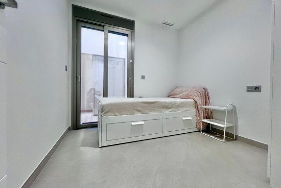 Reventa - Apartamento / piso - Torrevieja - torrevieja