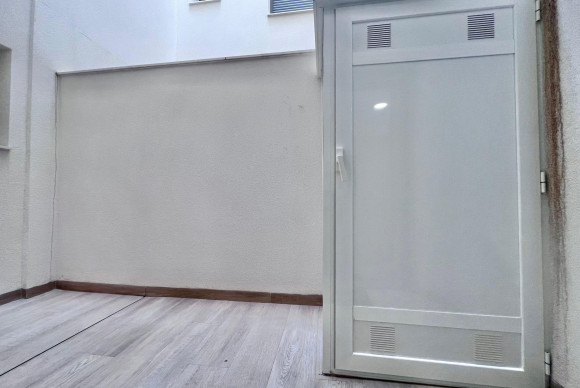 Reventa - Apartamento / piso - Torrevieja - torrevieja