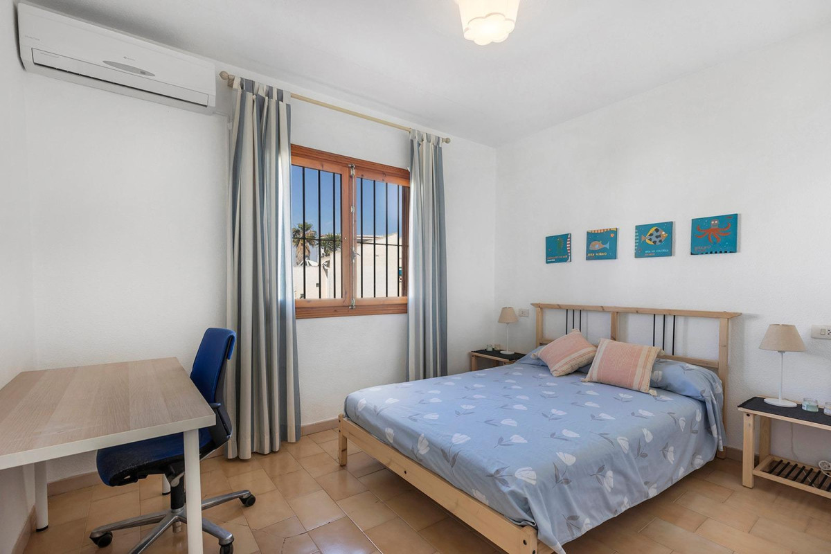 Revente - Terraced house - Torrevieja - Calas blanca