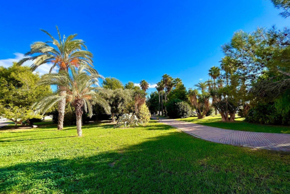 Revente - Terraced house - Torrevieja - Calas blanca