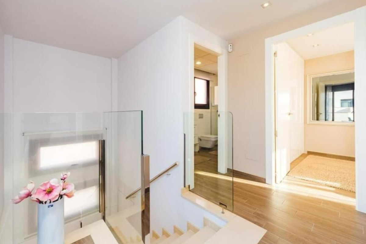 Herverkoop - Vrijstaande Villa - Torrevieja - Aguas Nuevas