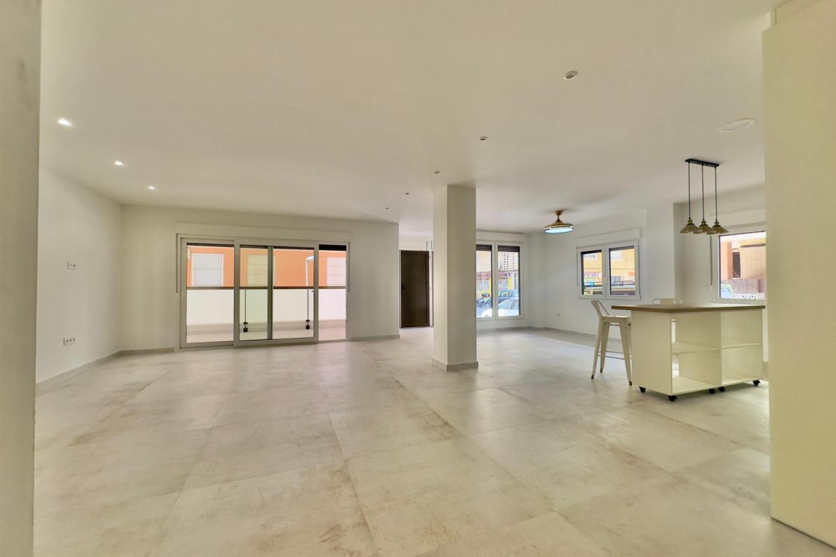 Resale - Apartment  - Torrevieja - Acequion