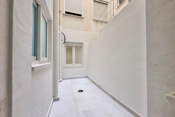 Resale - Apartment  - Torrevieja - Acequion