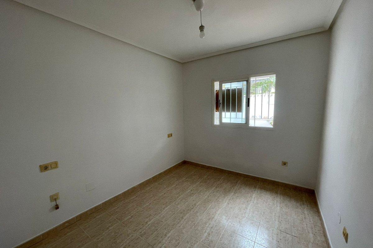 Resale - Apartment  - Orihuela Costa