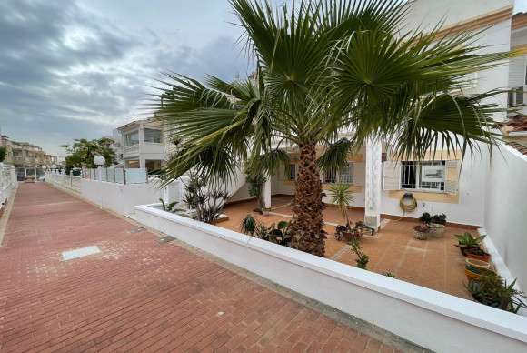 Resale - Apartment  - Orihuela Costa