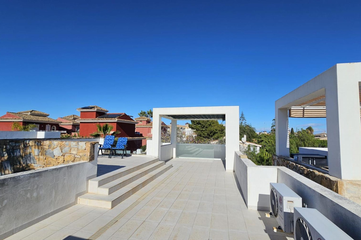 Revente - House - Orihuela Costa - Lomas de Cabo Roig