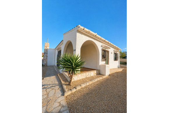 Revente - Villa - Torrevieja - Aguas Nuevas