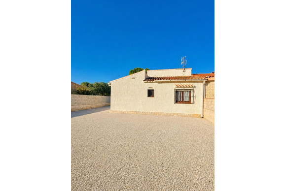 Revente - Villa - Torrevieja - Aguas Nuevas