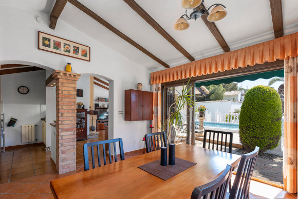 Revente - Detached Villa - Orihuela Costa - Villamartin