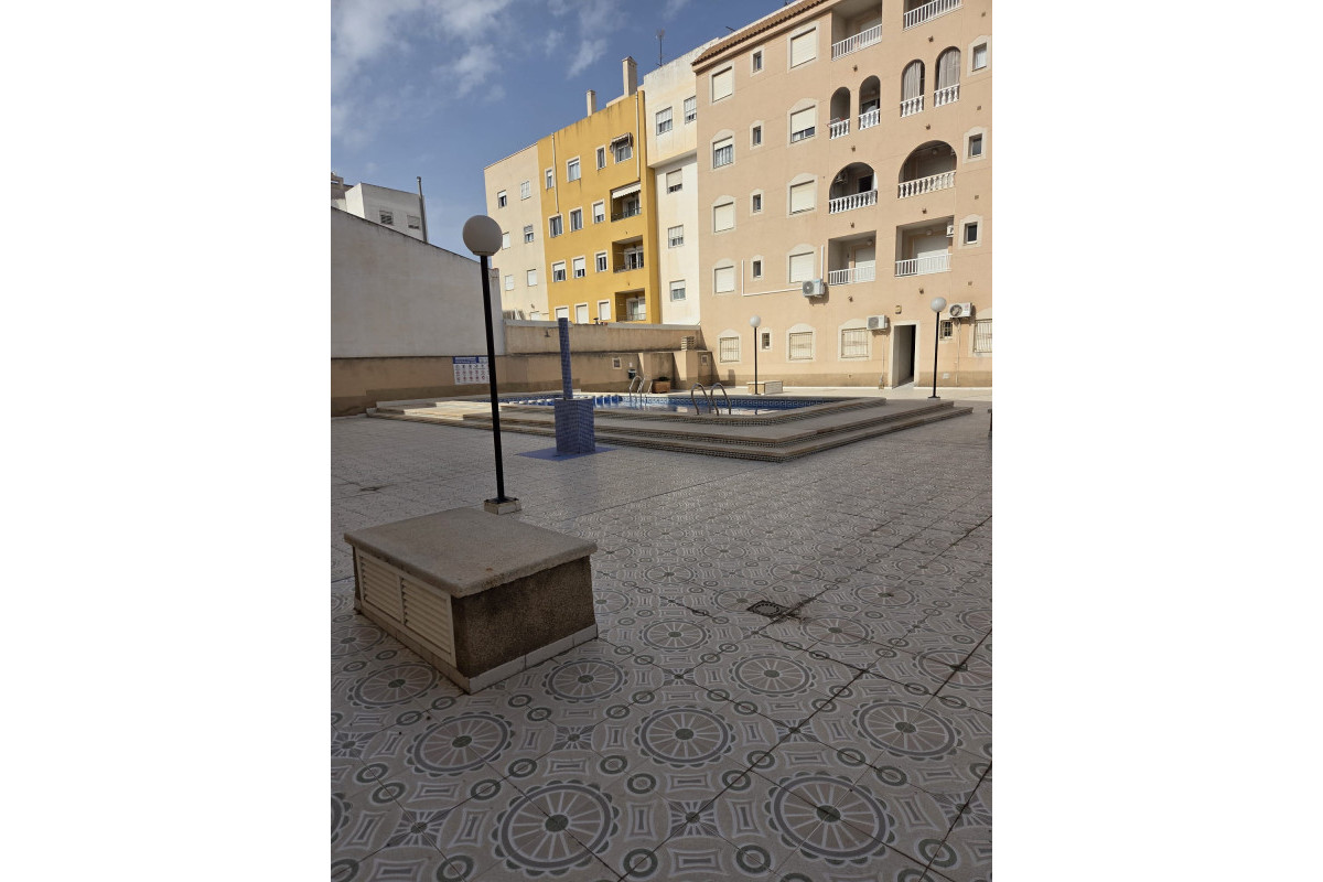 Herverkoop - Appartement  - Torrevieja
