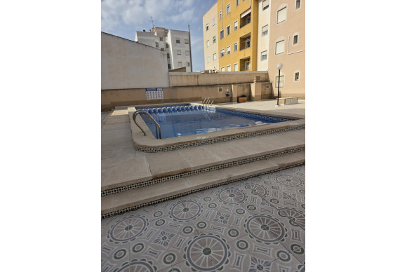 Herverkoop - Appartement  - Torrevieja