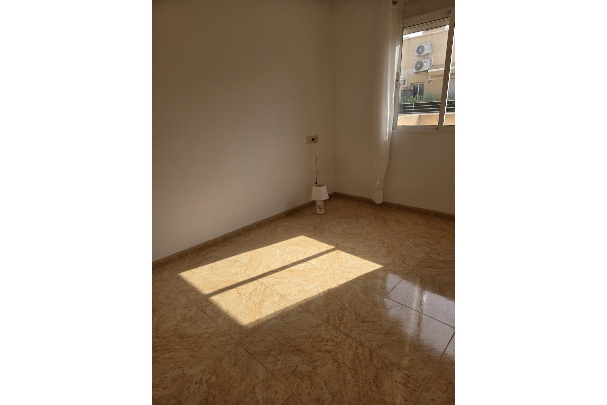 Herverkoop - Appartement  - Torrevieja