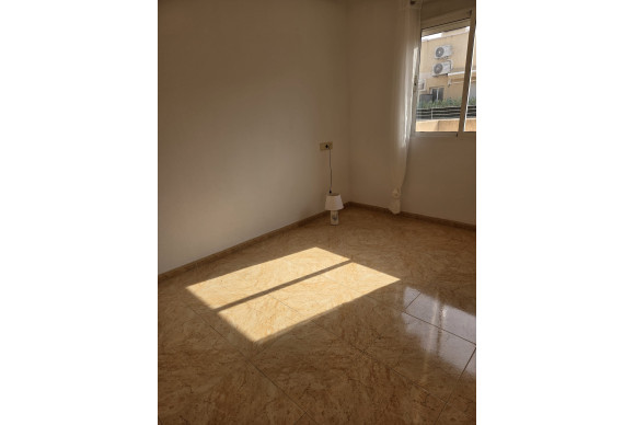 Herverkoop - Appartement  - Torrevieja